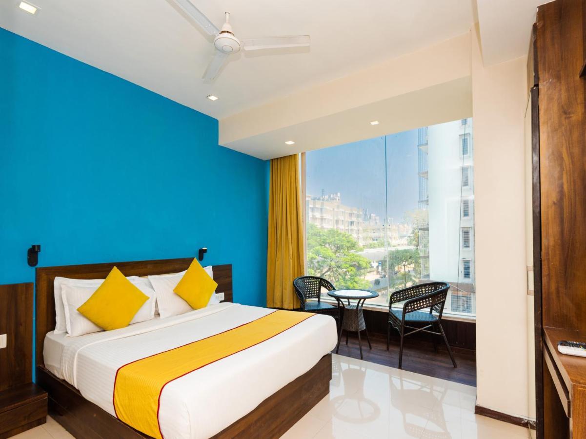 Hotel Aura - Near Malad Link Road Gorai Kültér fotó