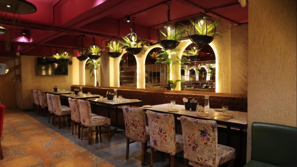 Hotel Aura - Near Malad Link Road Gorai Kültér fotó